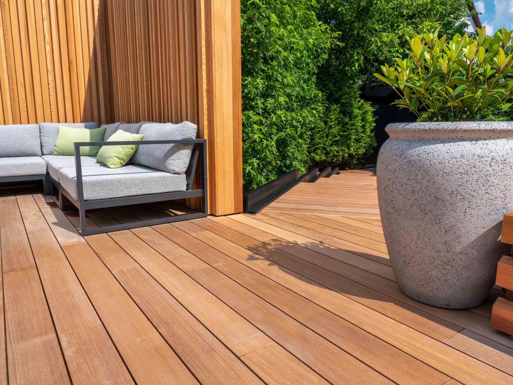 Burmese Teak terrace around a pool, photo 4